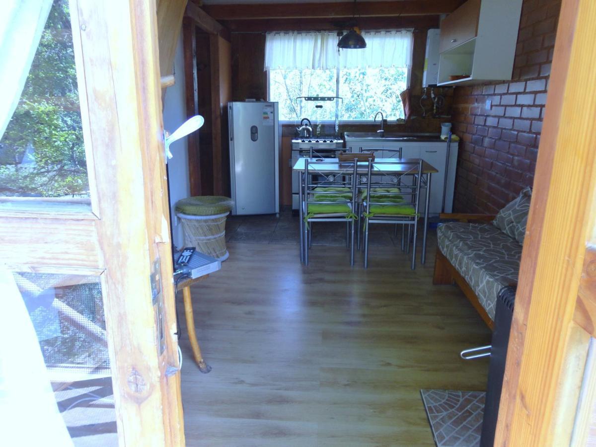 Cabanas Spa Bungalows Huarranchi Pucón Szoba fotó